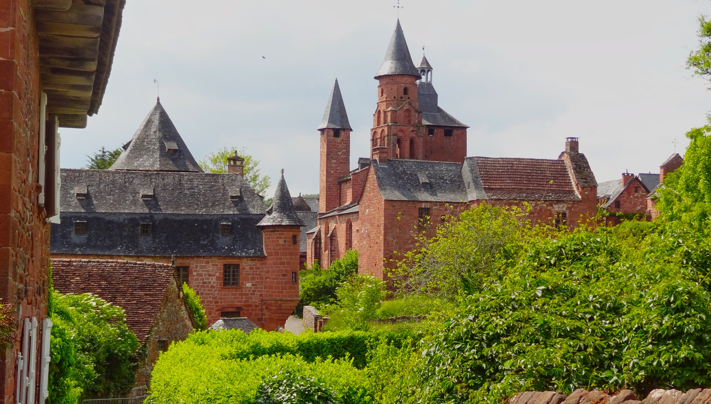 Eglise collonge la rouge